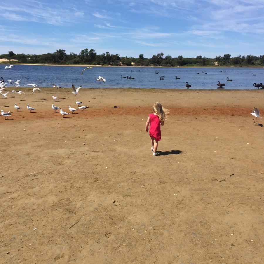 Abel Tasman Waterfront Motel Lakes Entrance Luaran gambar